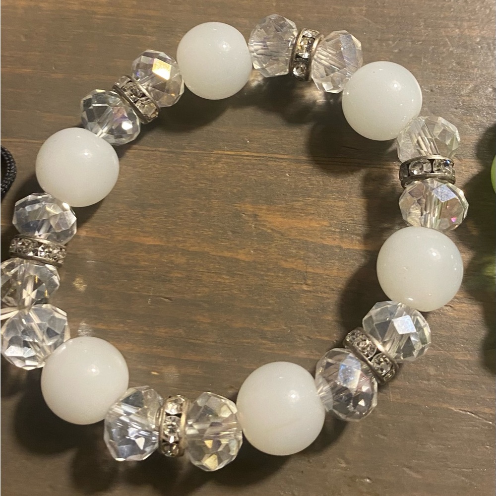 Assorted Stone Bracelets!!! Wide Variety! What’s your color let me know!!